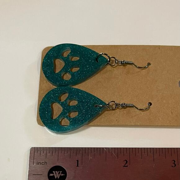 Handmade epoxy resin paw print earrings - teal green shimmer - Picture 3 of 4